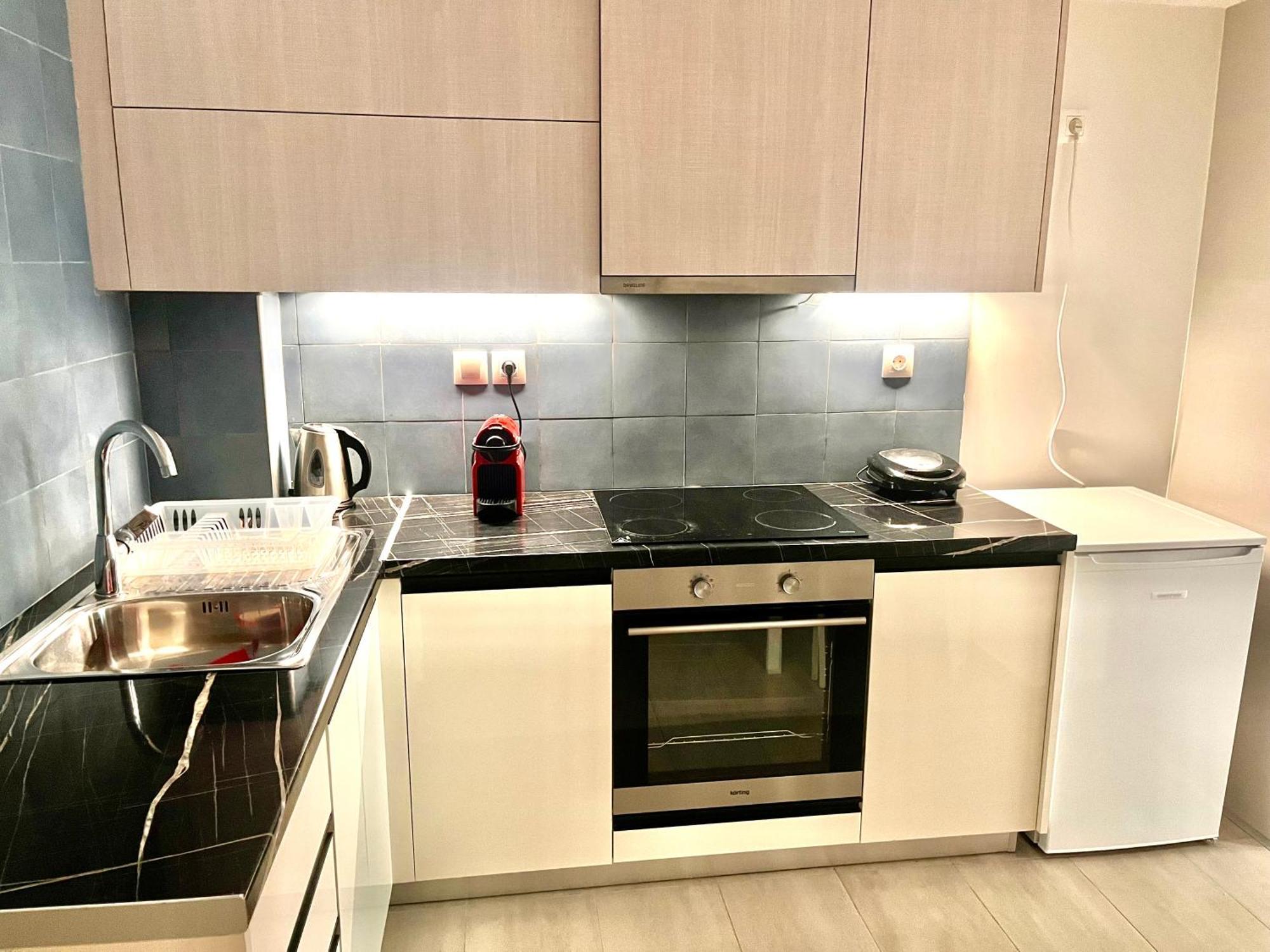 Elvita Apartments 4 Афины Экстерьер фото